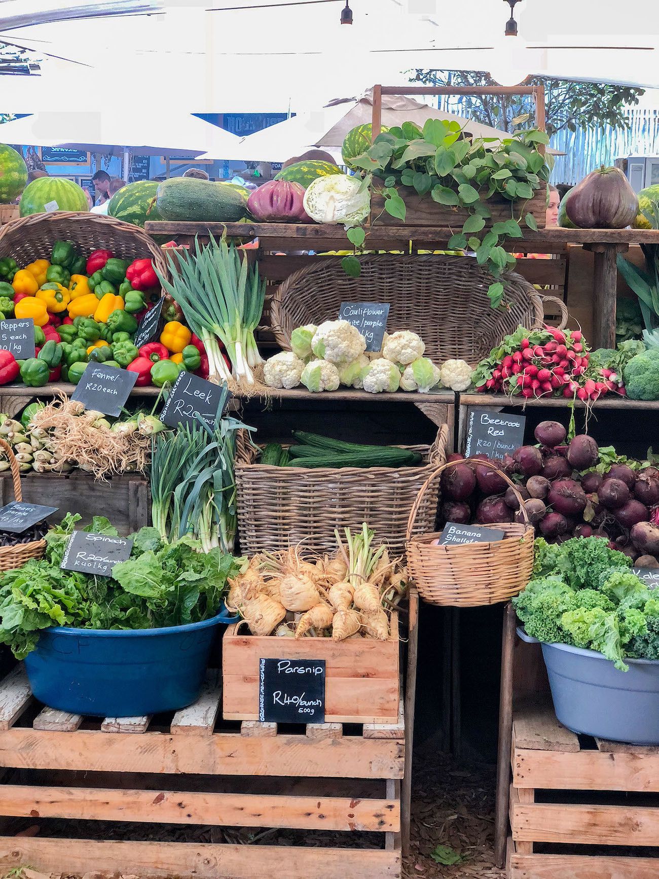 Frühstücks - und Brunch Guide für Kapstadt, Oranjezicht City Farm Market, Gemüsestand